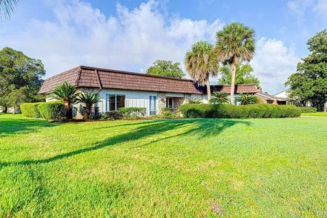 8998 Crichton Wood Drive Orlando FL 32819