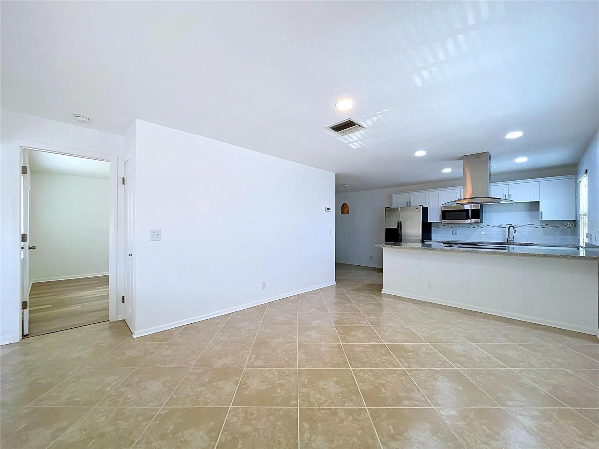 3212 38th Way S St Petersburg FL 33711