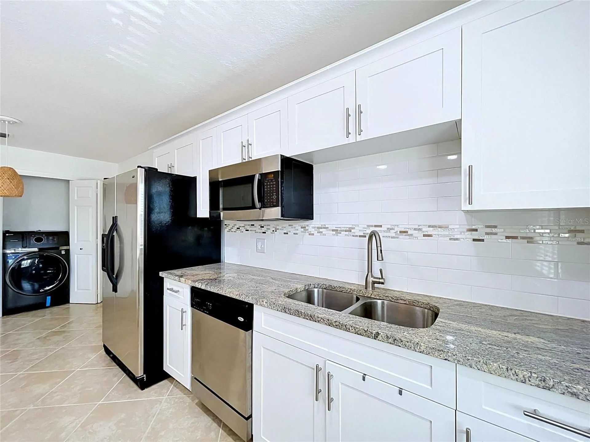 3212 38th Way S St Petersburg FL 33711