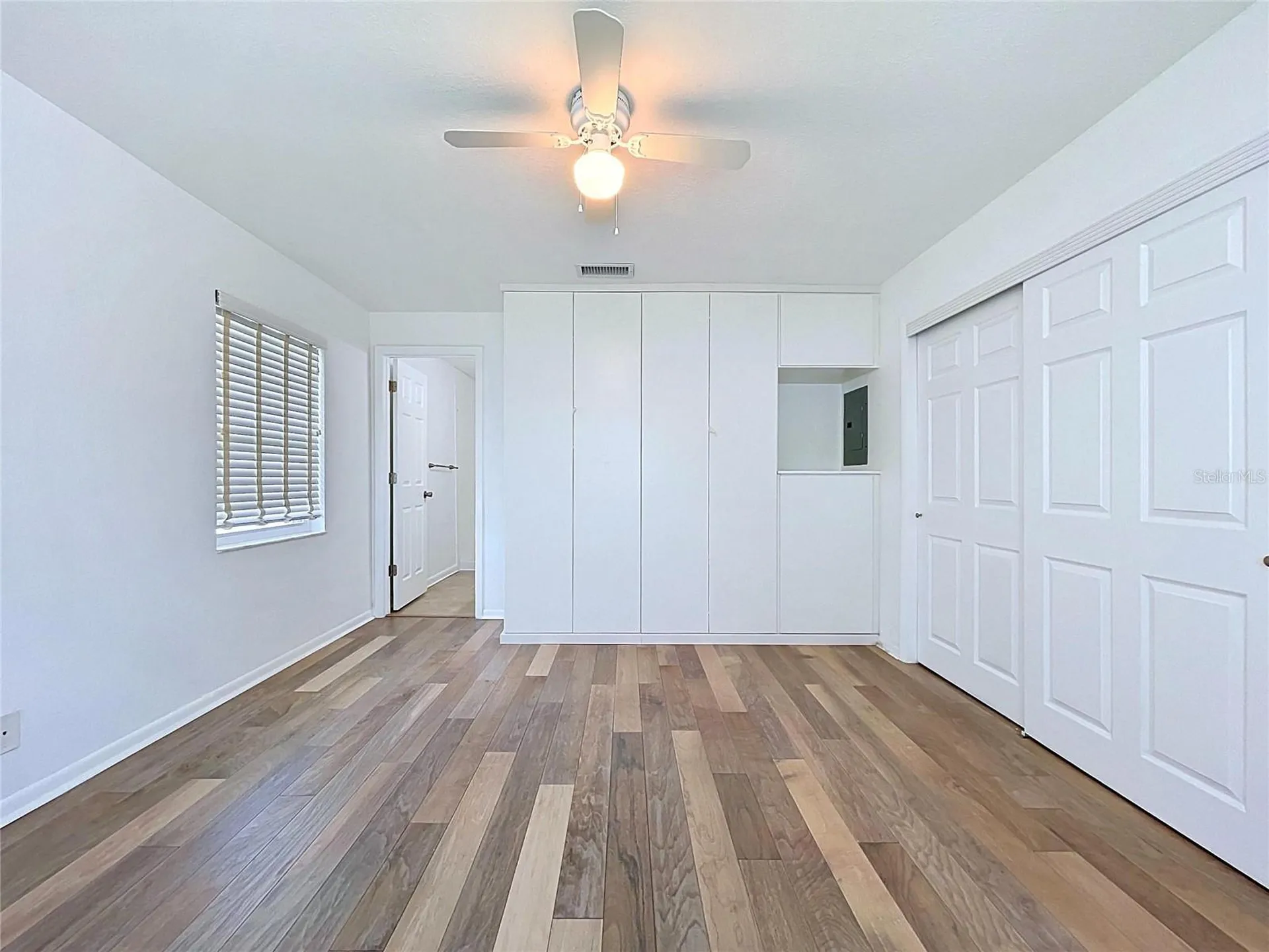 3212 38th Way S St Petersburg FL 33711