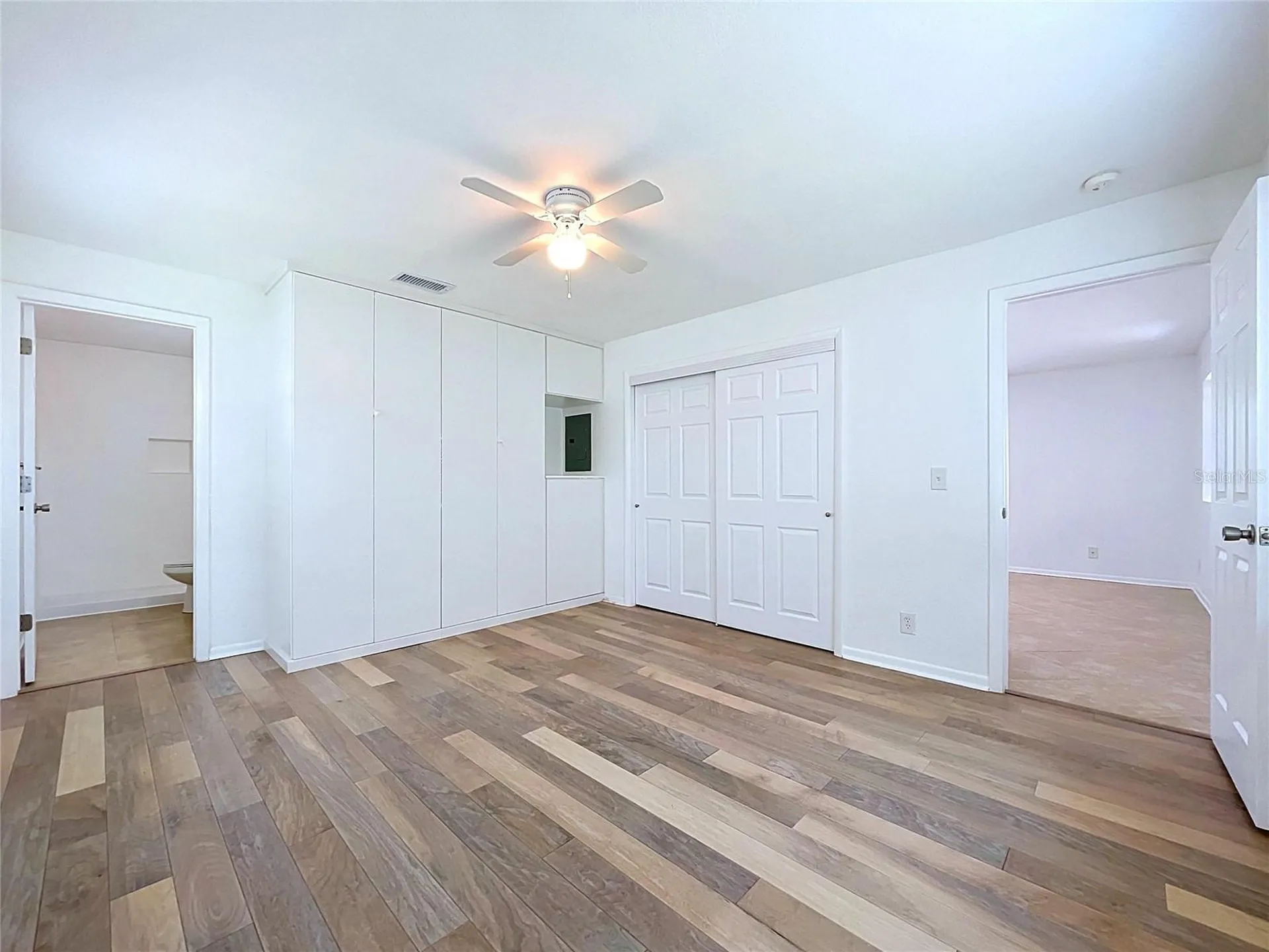 3212 38th Way S St Petersburg FL 33711