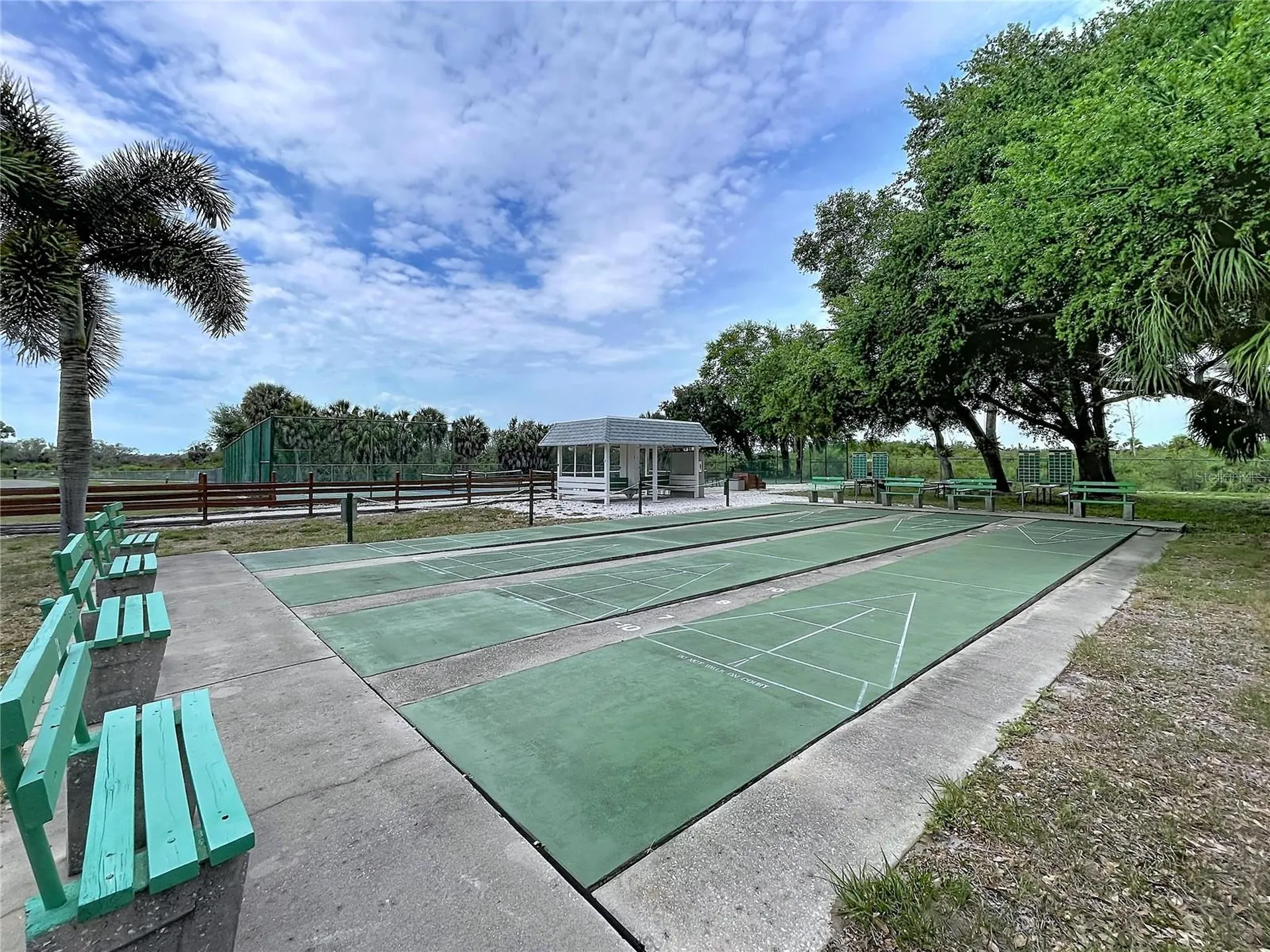 3212 38th Way S St Petersburg FL 33711