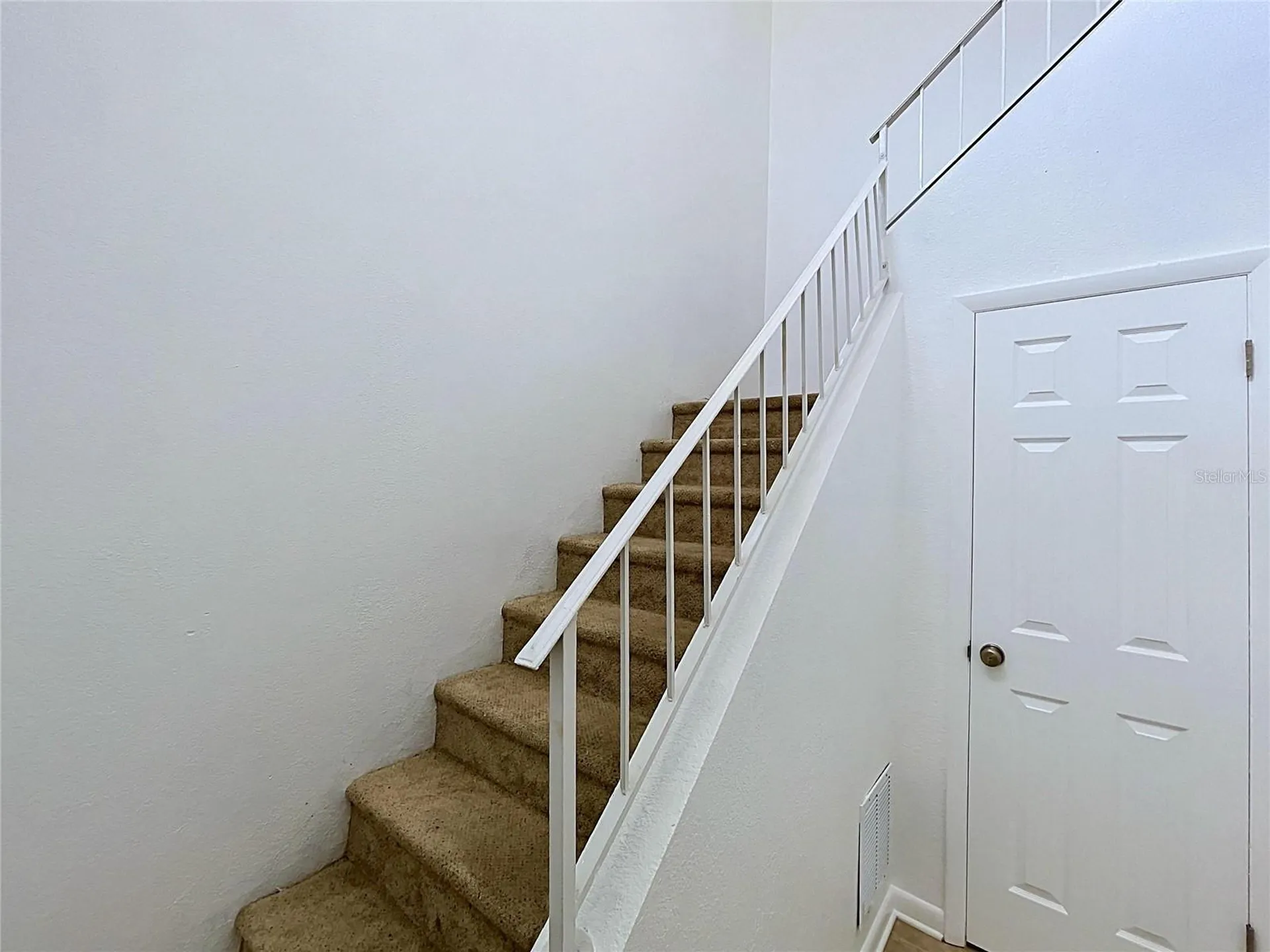 3212 38th Way S St Petersburg FL 33711