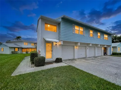 3212 38th Way S St Petersburg FL 33711
