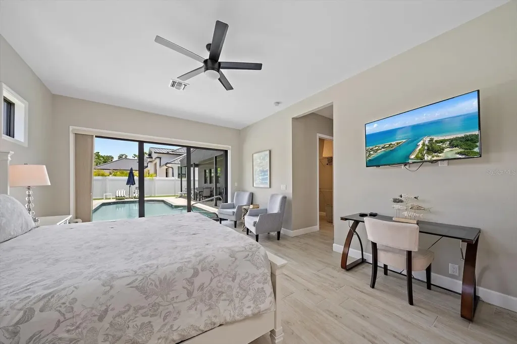 1905 Tulip Drive Sarasota FL 34239