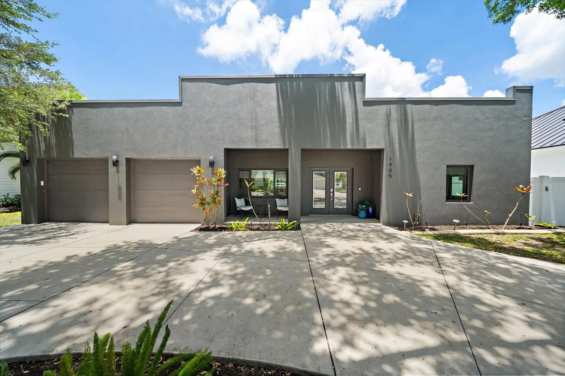 1905 Tulip Drive Sarasota FL 34239