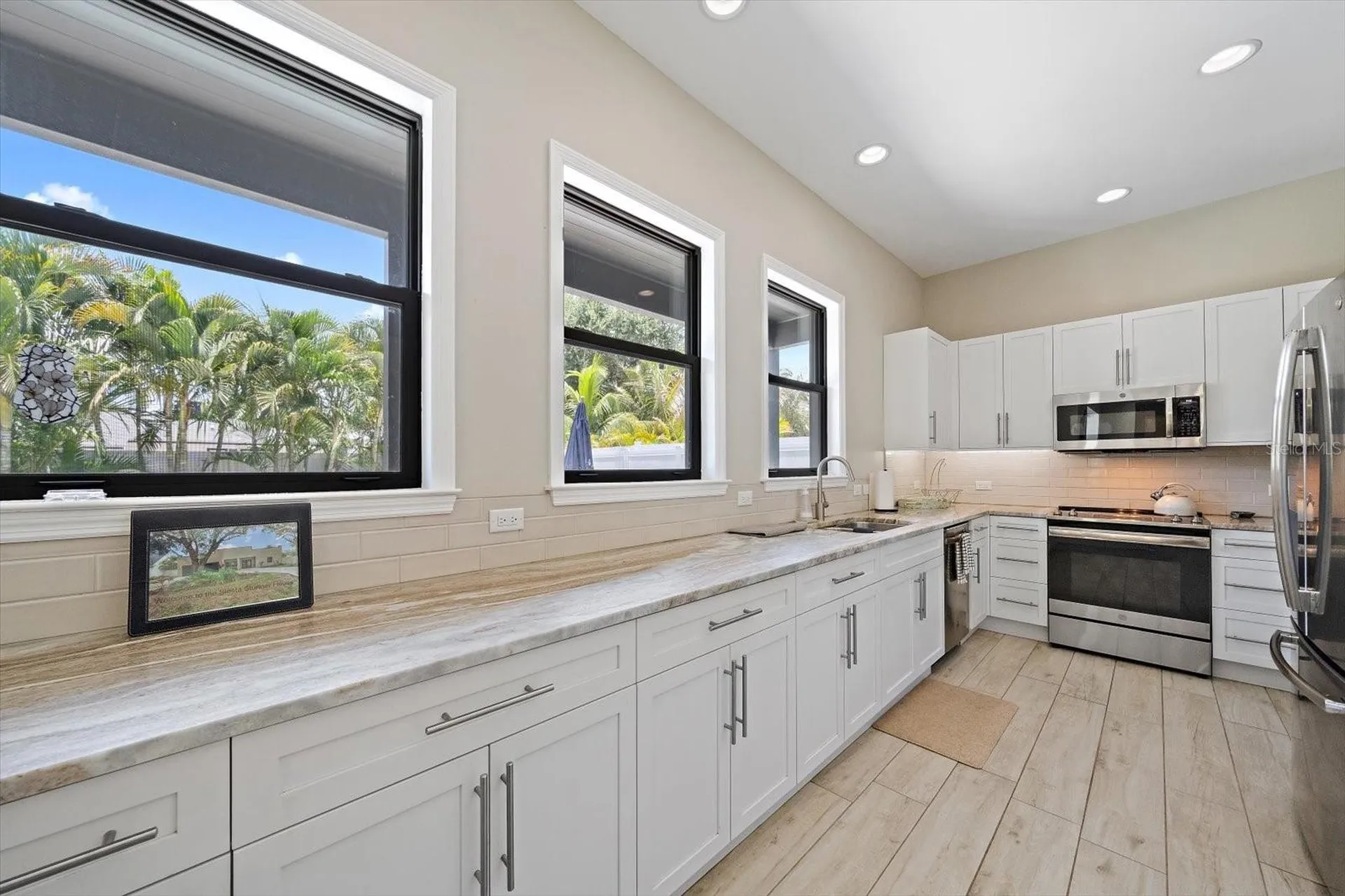 1905 Tulip Drive Sarasota FL 34239