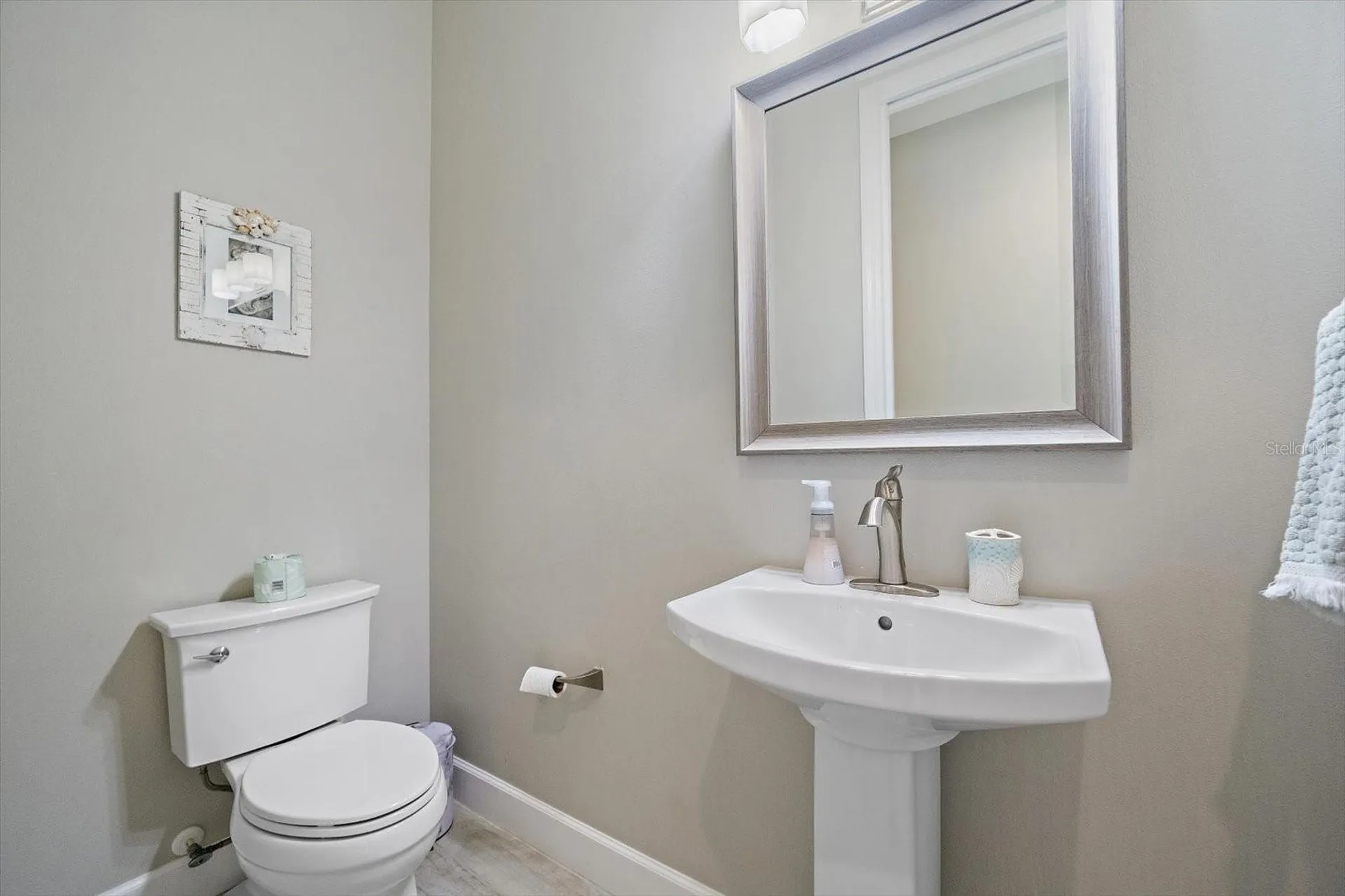1905 Tulip Drive Sarasota FL 34239