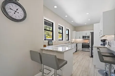 1905 Tulip Drive Sarasota FL 34239