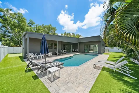 1905 Tulip Drive Sarasota FL 34239