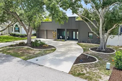 1905 Tulip Drive Sarasota FL 34239