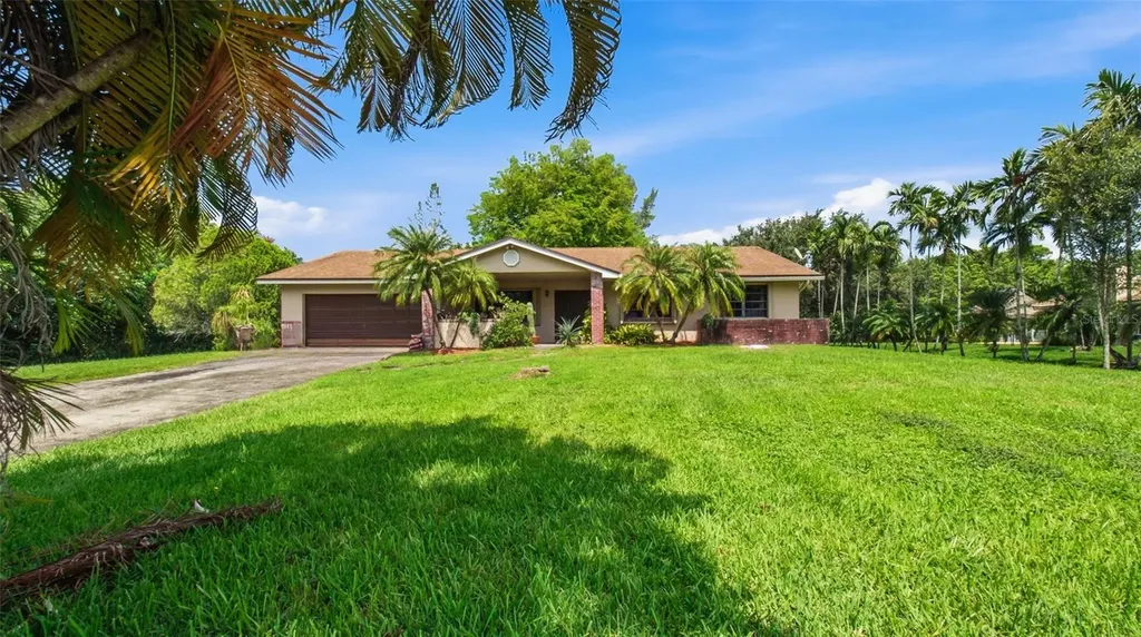 2660 SW 156th Avenue Davie FL 33331