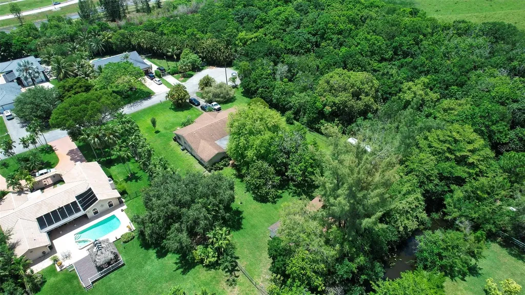 2660 SW 156th Avenue Davie FL 33331