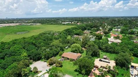 2660 SW 156th Avenue Davie FL 33331