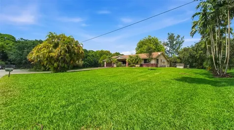 2660 SW 156th Avenue Davie FL 33331