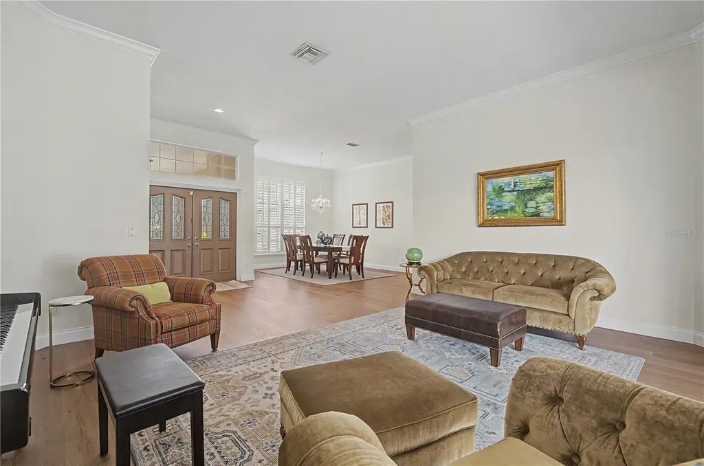 1319 Forestedge Boulevard Oldsmar FL 34677