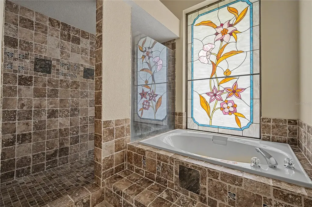 1319 Forestedge Boulevard Oldsmar FL 34677