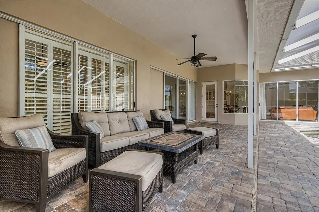 1319 Forestedge Boulevard Oldsmar FL 34677