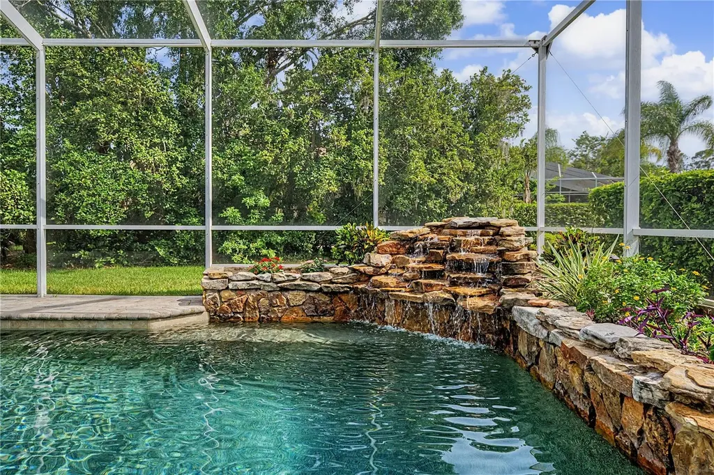 1319 Forestedge Boulevard Oldsmar FL 34677
