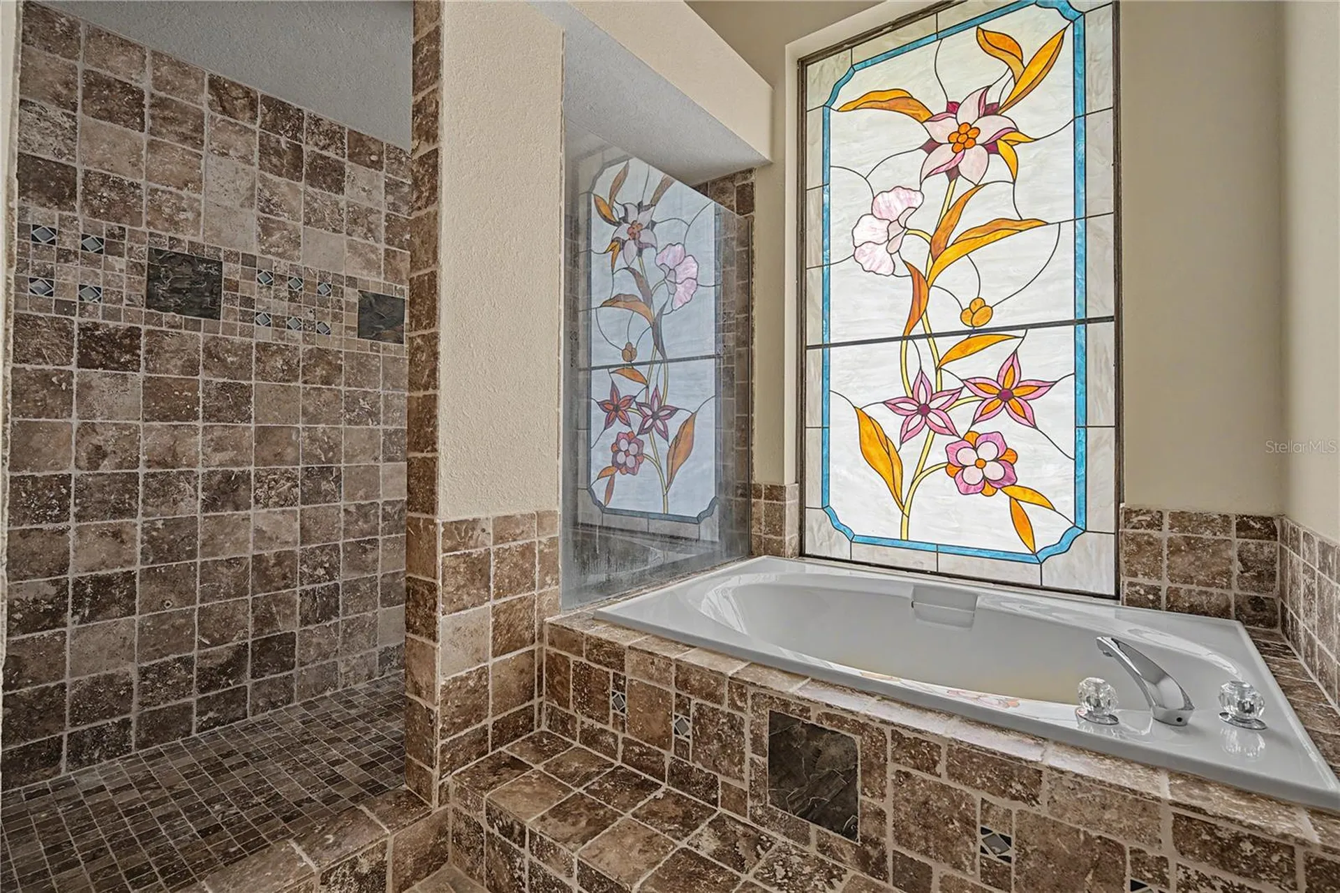 1319 Forestedge Boulevard Oldsmar FL 34677