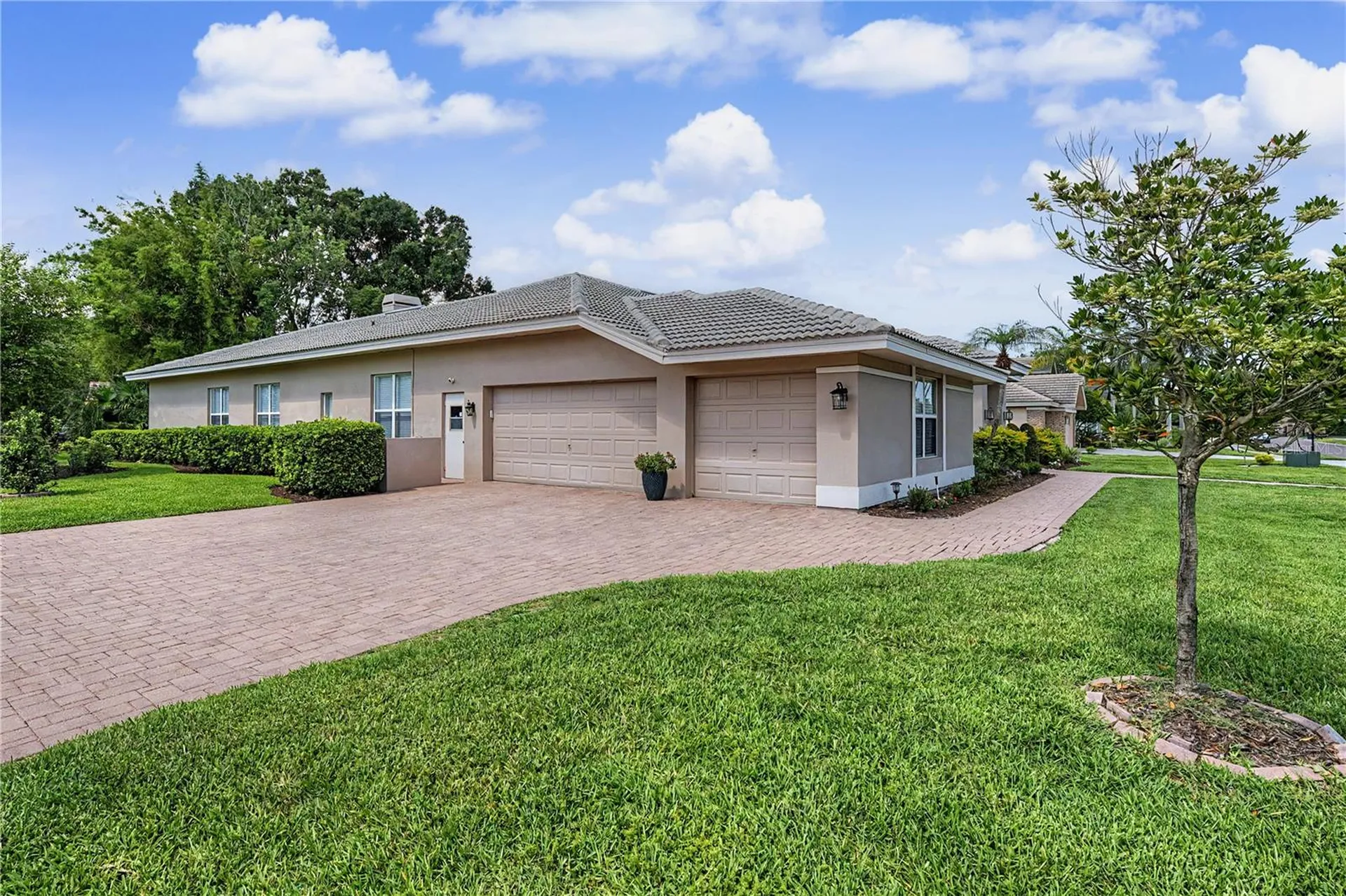 1319 Forestedge Boulevard Oldsmar FL 34677