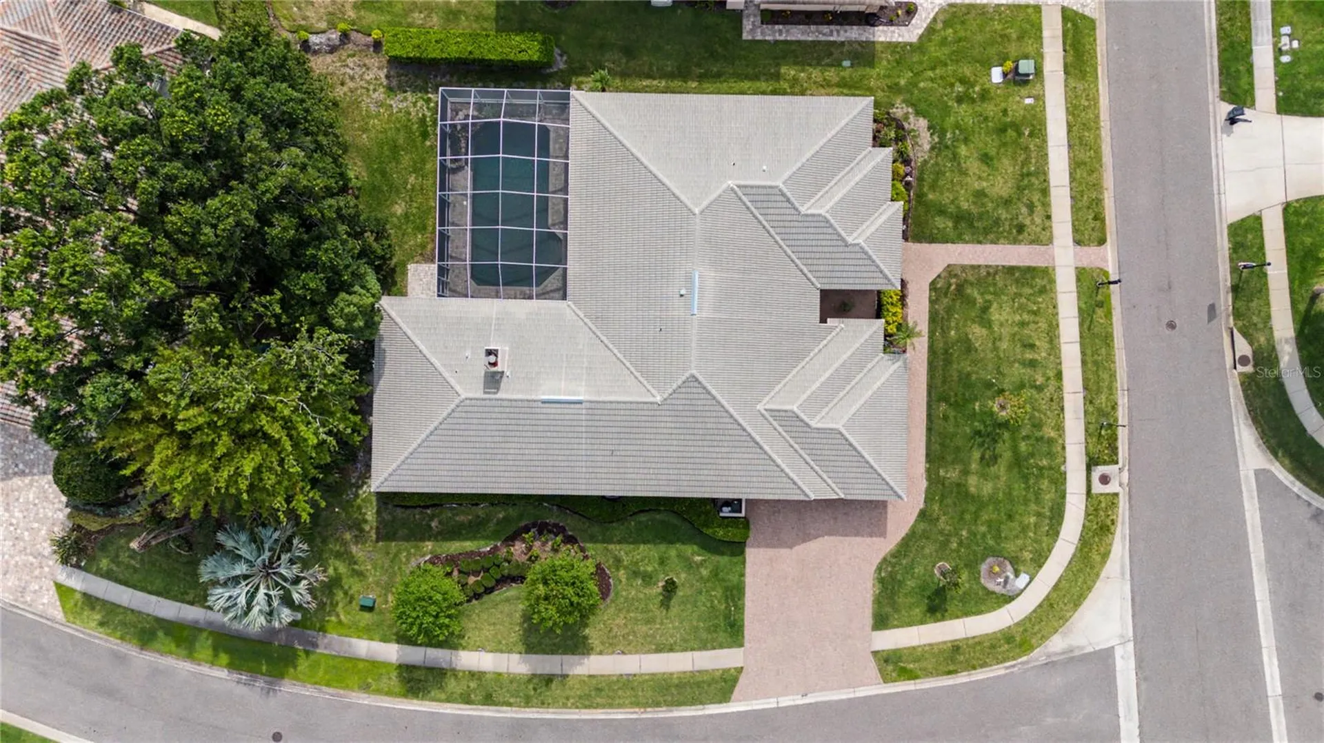 1319 Forestedge Boulevard Oldsmar FL 34677