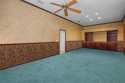 1319 Forestedge Boulevard Oldsmar FL 34677
