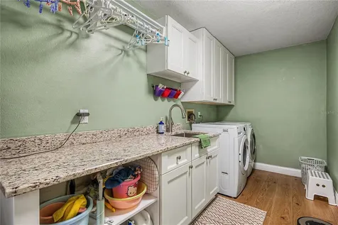 1319 Forestedge Boulevard Oldsmar FL 34677