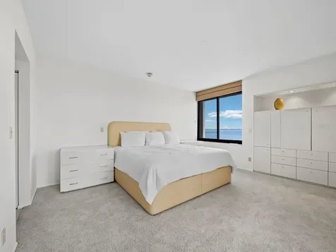 2020 Harbourside Drive Longboat Key FL 34228