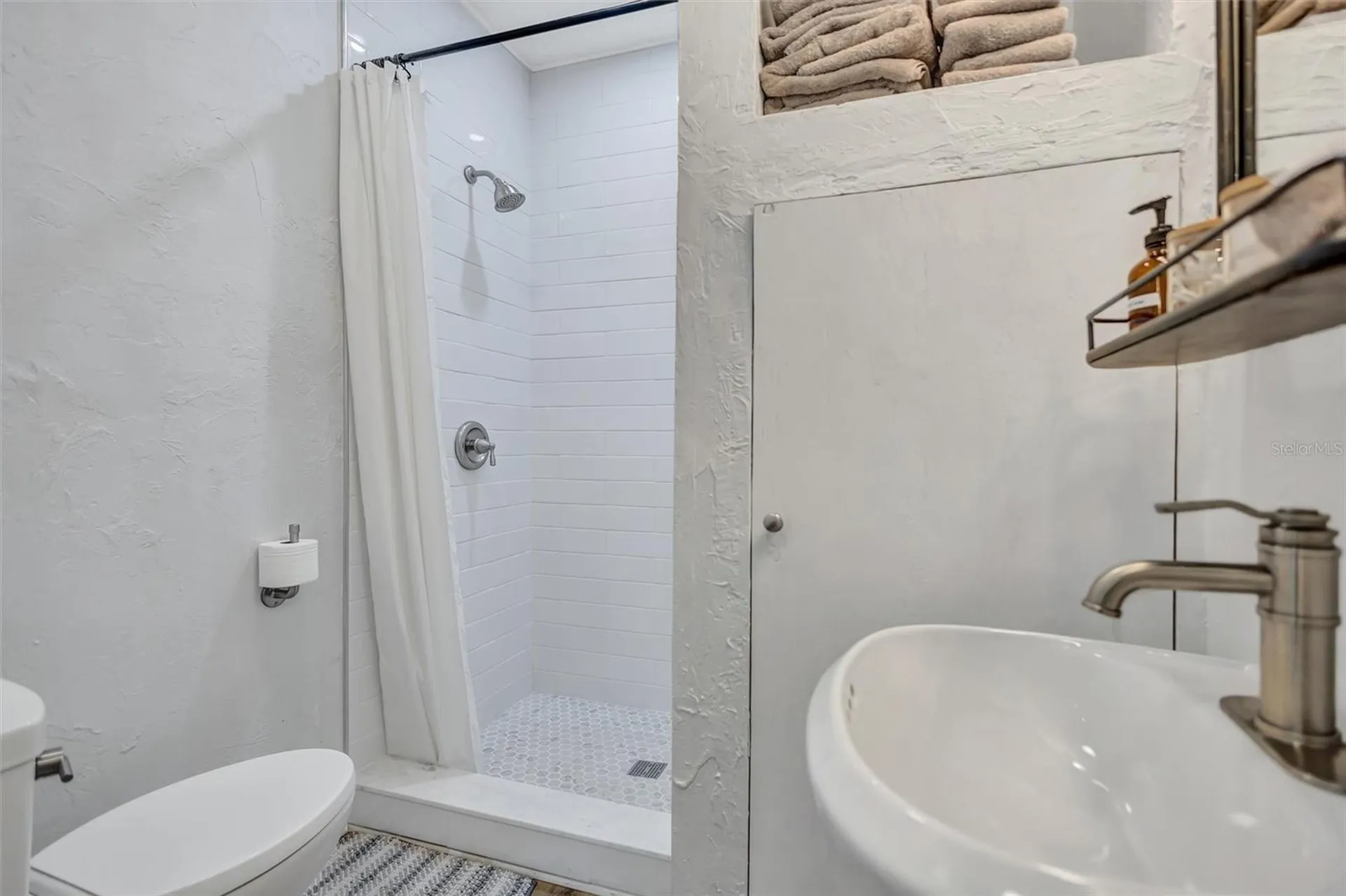 2437 Floyd Street Sarasota FL 34239