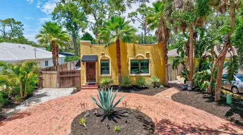 2437 Floyd Street Sarasota FL 34239