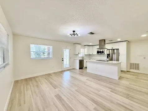 309 Fairfield Street Oldsmar FL 34677