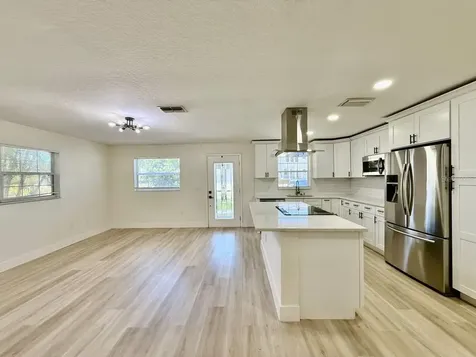 309 Fairfield Street Oldsmar FL 34677
