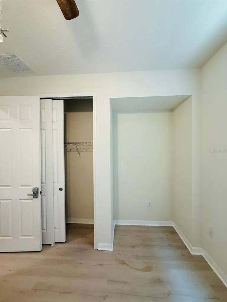 2290 Avian Loop Kissimmee FL 34741
