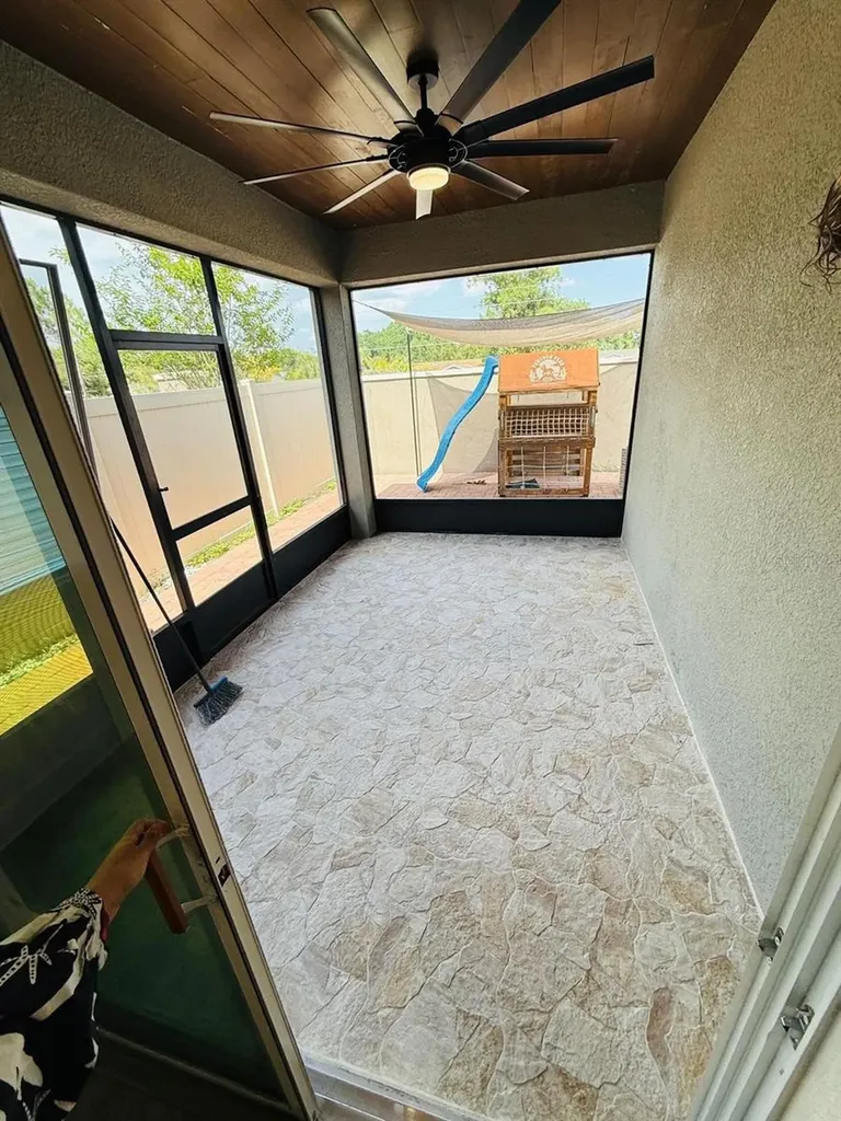 2290 Avian Loop Kissimmee FL 34741