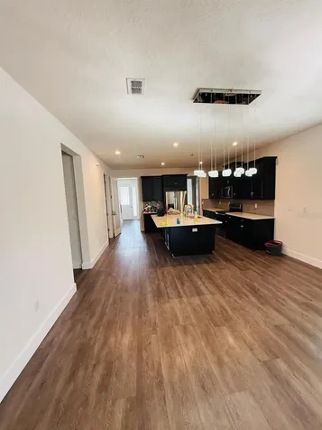 2290 Avian Loop Kissimmee FL 34741