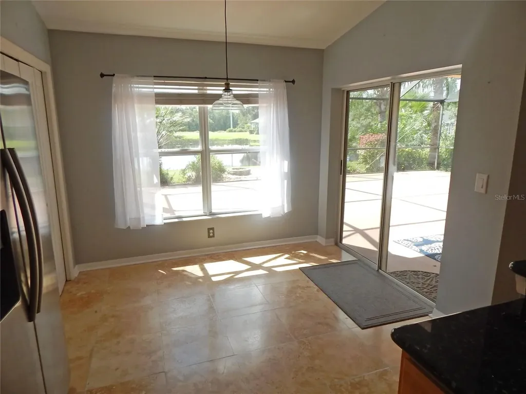 6367 Bridgecrest Drive Lithia FL 33547
