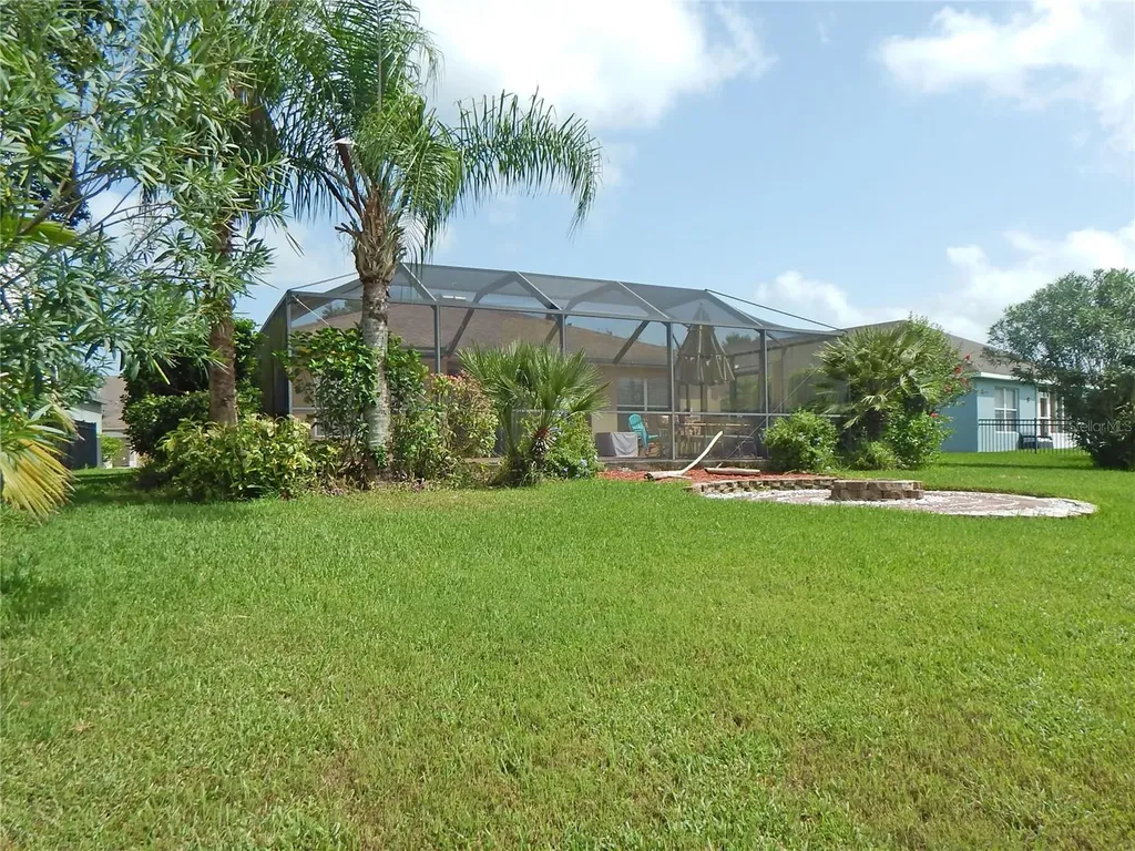6367 Bridgecrest Drive Lithia FL 33547