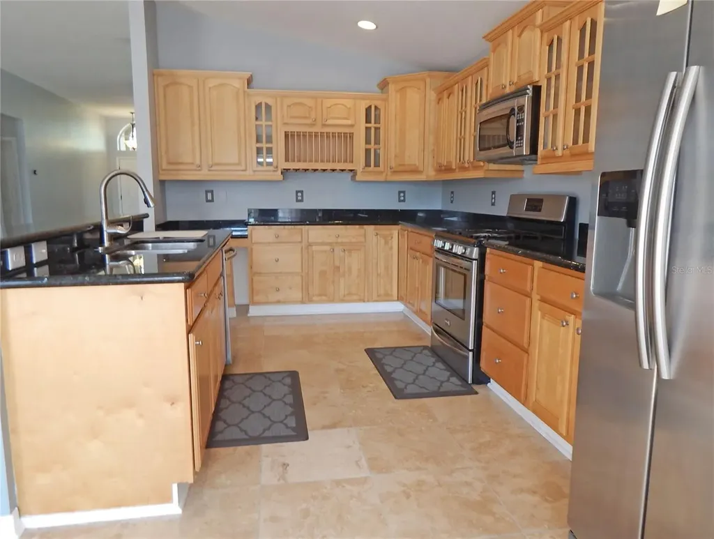 6367 Bridgecrest Drive Lithia FL 33547