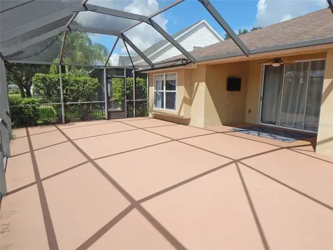 6367 Bridgecrest Drive Lithia FL 33547
