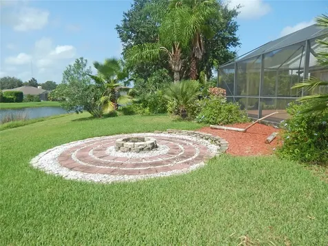 6367 Bridgecrest Drive Lithia FL 33547