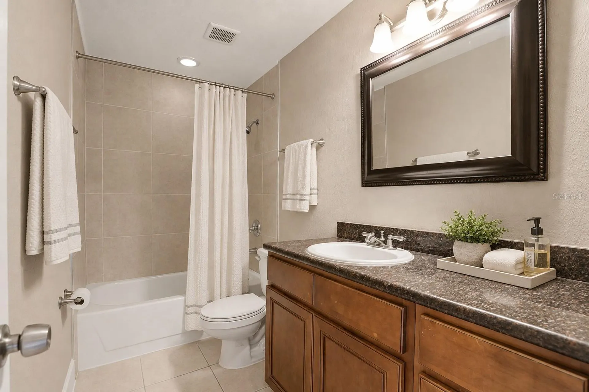 7320 Wethersfield Drive Orlando FL 32819