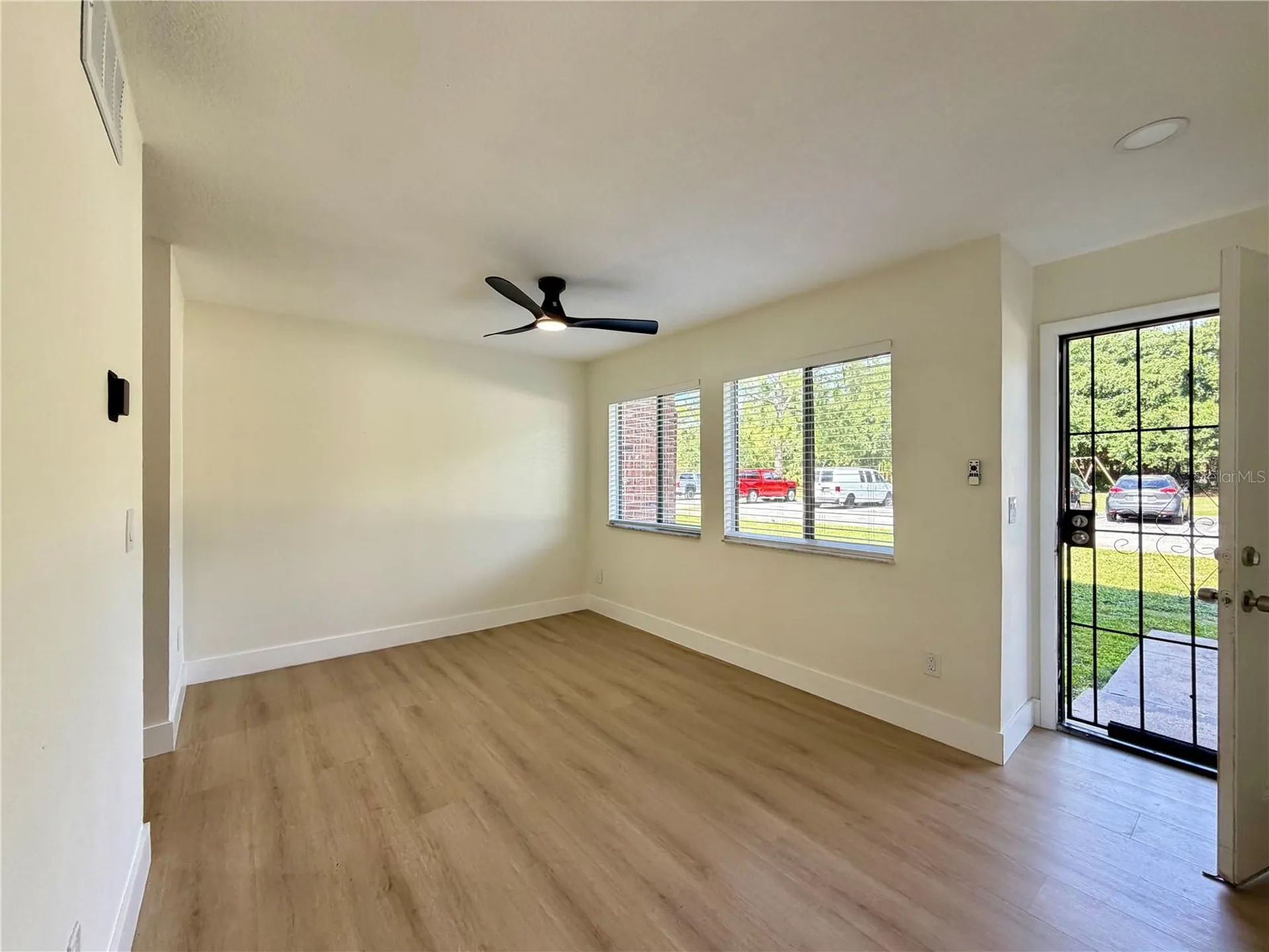 5100 Picadilly Circus Orlando FL 32839