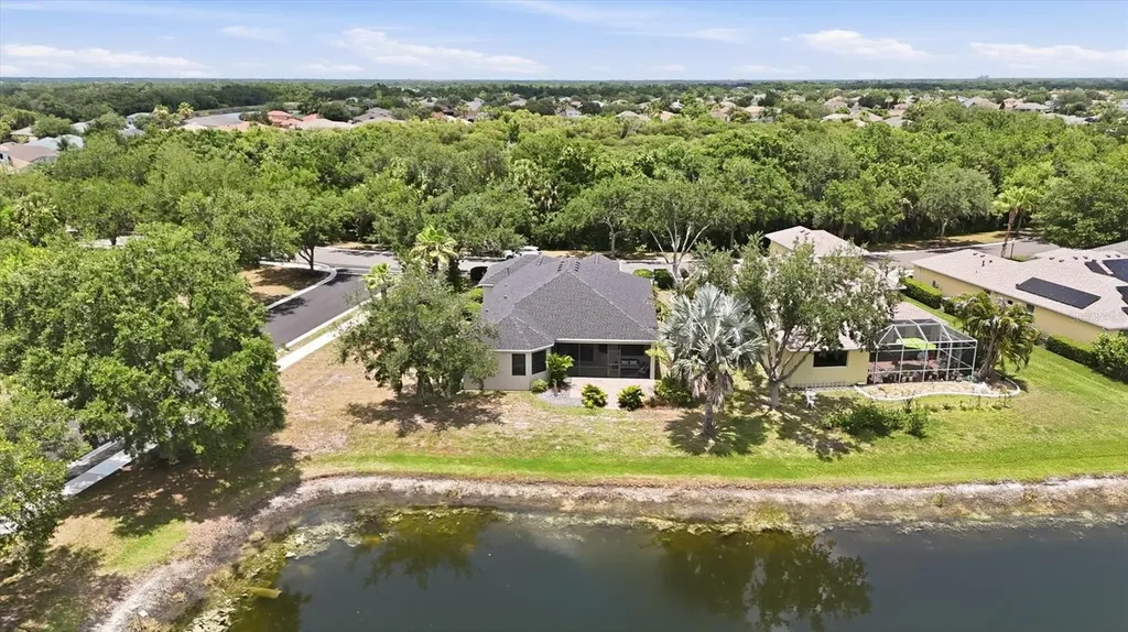428 Snapdragon Loop Bradenton FL 34212