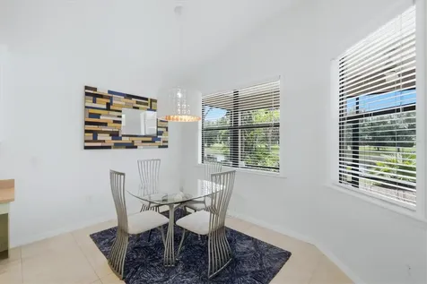 428 Snapdragon Loop Bradenton FL 34212