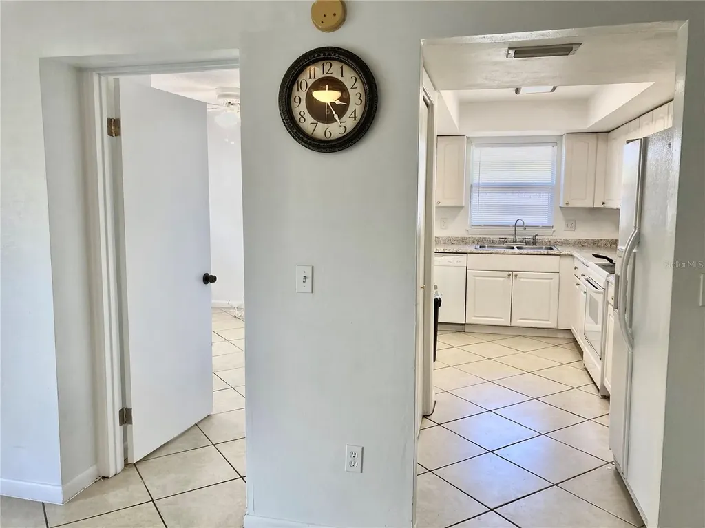 3319 Sherwood Drive Largo FL 33771
