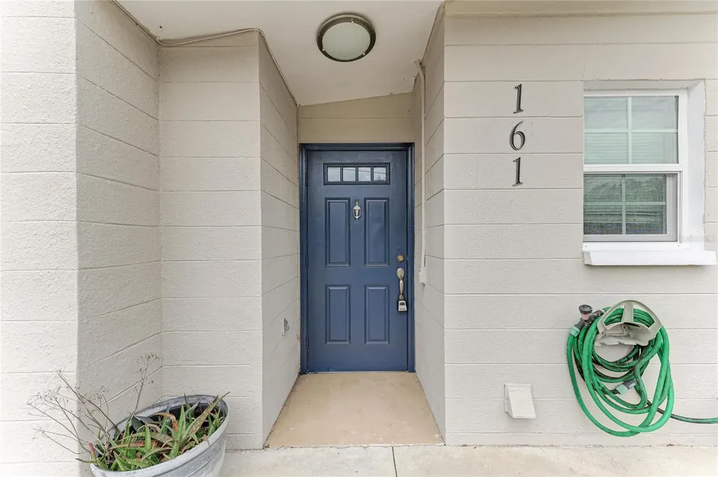 161 Suntan Avenue Sarasota FL 34237