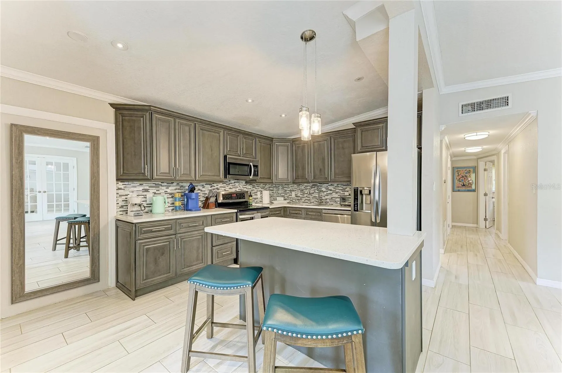 161 Suntan Avenue Sarasota FL 34237
