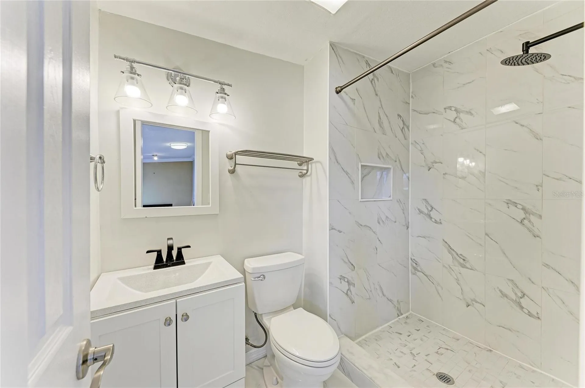 161 Suntan Avenue Sarasota FL 34237