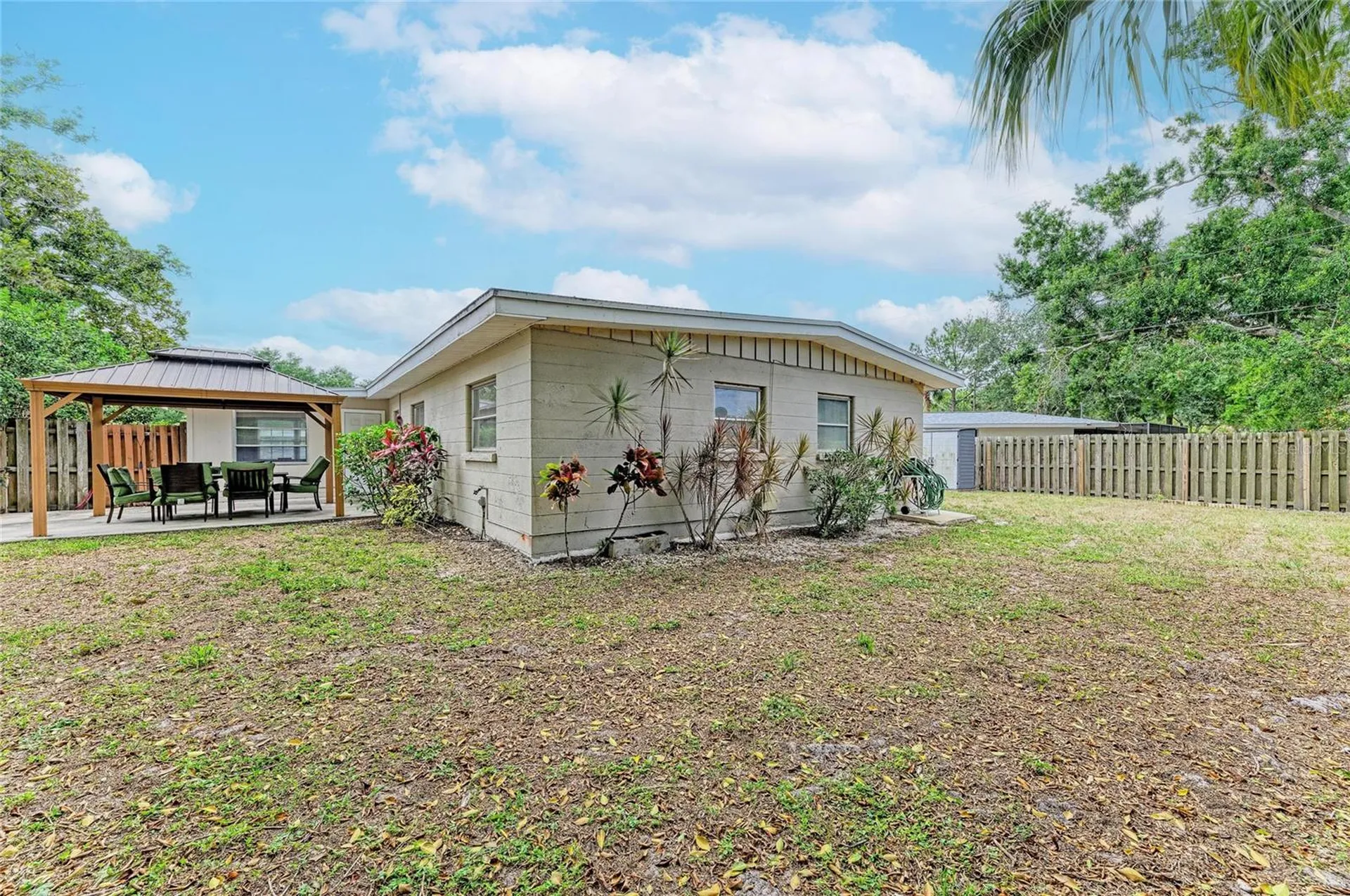 161 Suntan Avenue Sarasota FL 34237
